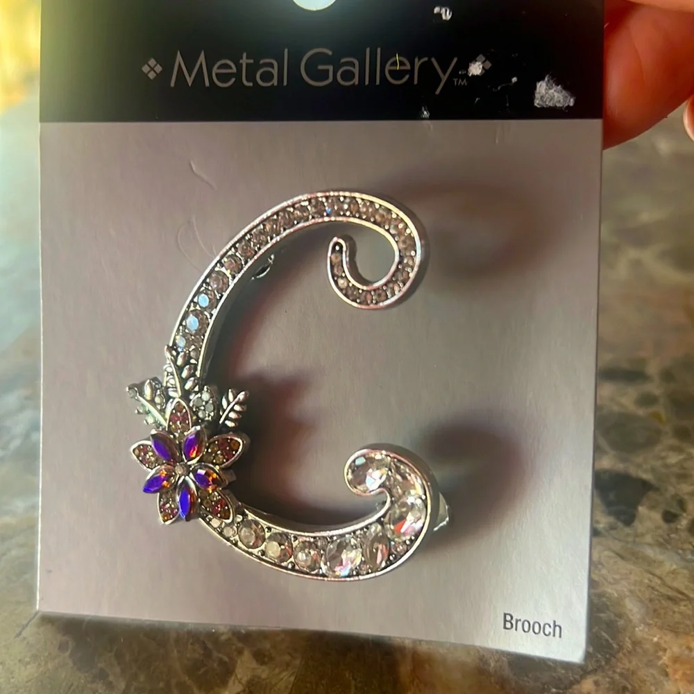 NWT metal gallery metal pin silver initial C